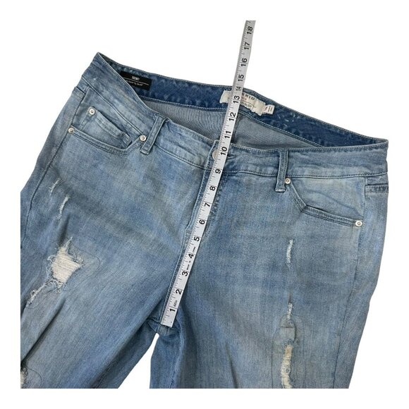 Torrid Denim Crop Skinny Jeans Womens 18 Blue Light Wash Patched Distressed - Picture 5 of 15